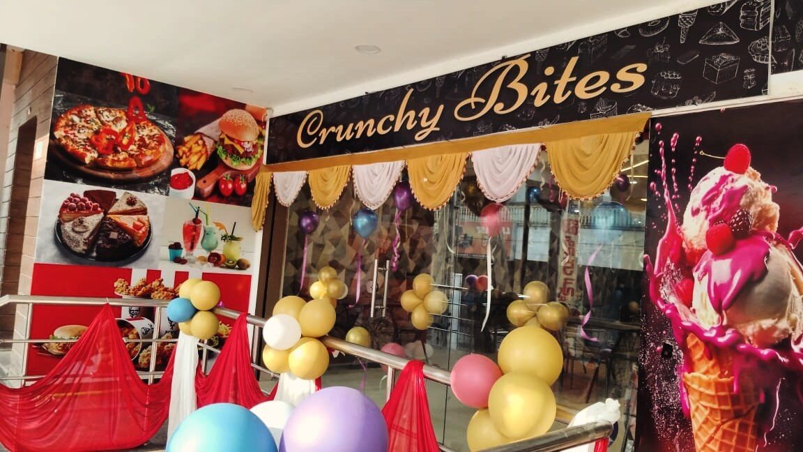 Crunchy Bites storefront entrance